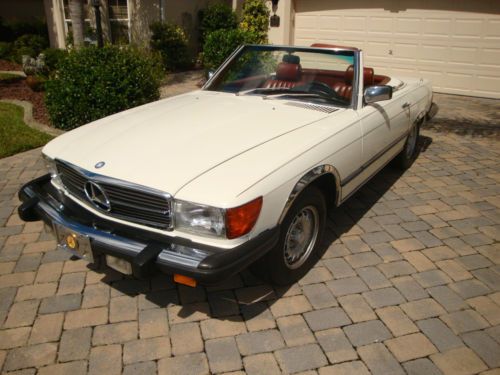1980 450sl roadster 2 tops white w/ burgundy int. very good condition