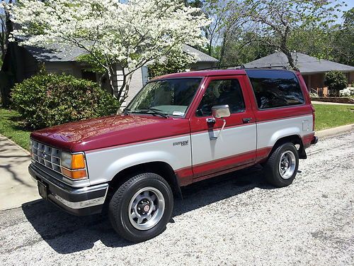 1989 ford bronco11 (one owner)