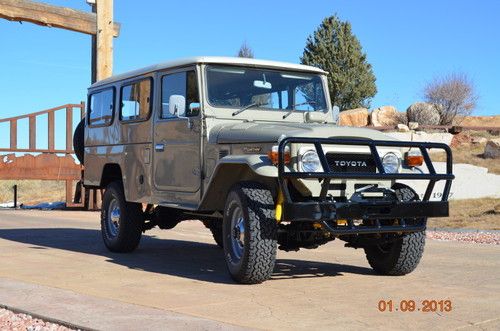 1984 toyota land cruiser fj45 troop carrier, dual fuel, h55f 5sp, brand new cond