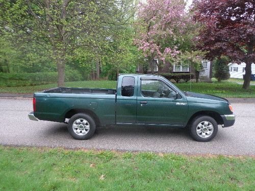 2000 nissan frontier xe extended cab pickup 2-door 2.4l,runs 100%,drive anywhere