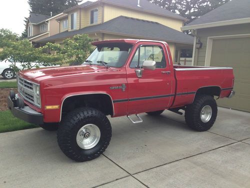 1987 chevrolet short wide 4x4 low miles fuel injection