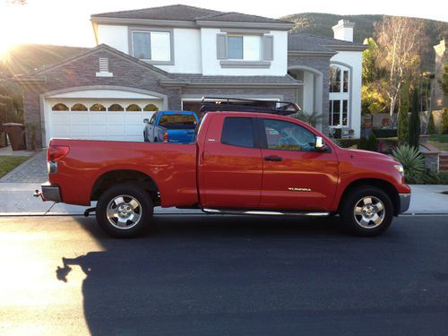 2007 toyota tundra sr5 truck never used for work kept at the beach