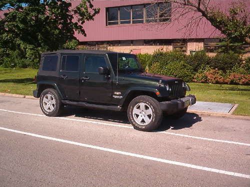 2011 jeep wrangler sahara unlimited 4 door soft top green alloys 31k miles nice