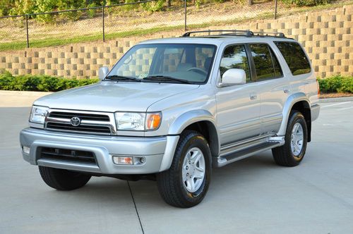 Toyota 4runner limited / 4x4 / lowest mileage in the country / a true rare find