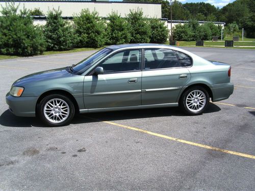 2004 subaru legacy awd 35th ann. edition needs nothing mint!  5 day no reserve!