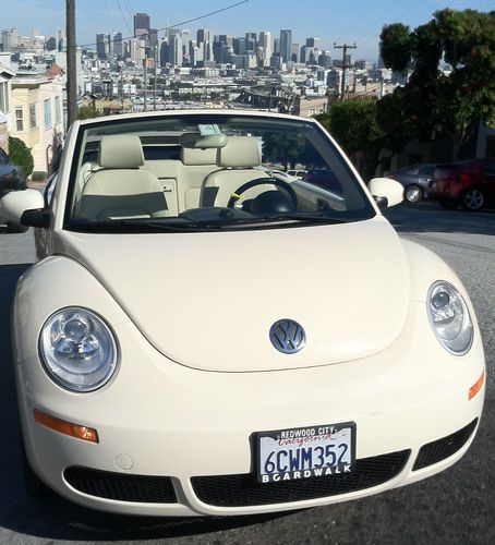 2008 vw new beetle se convertible full options with 2 packages