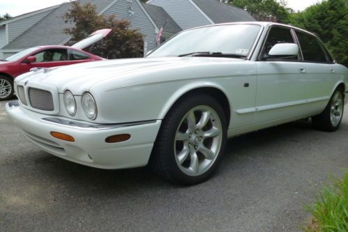 2000 jaguar xjr. won&#039;t find a better example. clean! maintained!