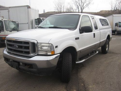 2002 ford f-250 super duty lariat extended cab pickup 4-door 6.8l