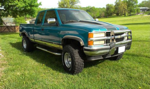 94 chevy k 1500 z71 lifted pickup truck