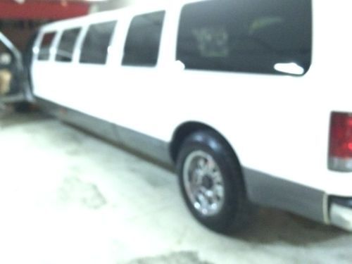 2004 excursion limo 140&#034; with brand new seating front and back, $11,900 blow out
