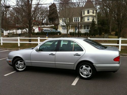 1997 mercedes benz e420 sedan very clean, well maintained, drives beautifully.