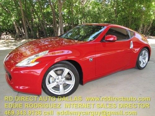 2010 nissan 350z automatic 16k miles nice and clean!!!