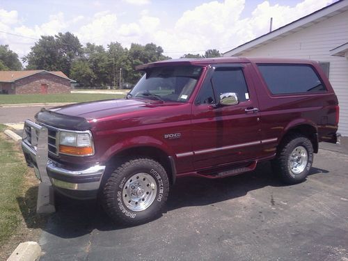 1996 ford bronco xlt 4x4- only 43k miles! 2nd owner! no reserve!