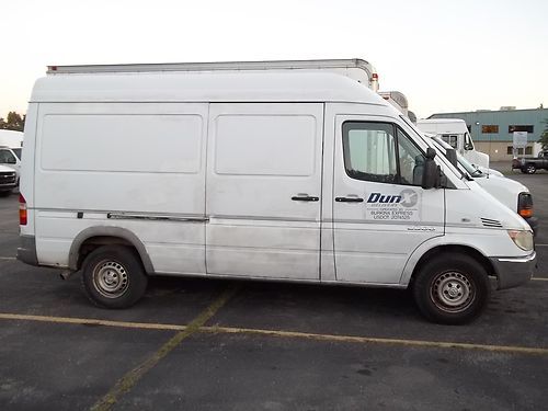 Dodge sprinter 2004 high roof 140  wb long  dully 2500