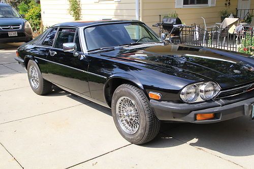 1977 jet black jaguar xjs