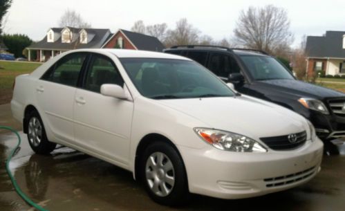 Beautiful clean camry, no wrecks, excellent condition