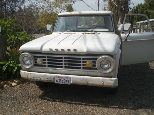 1965 dodge pick-up 200
