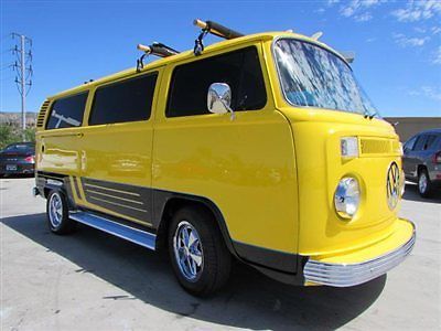 1979 volkswagon bus must read description and look at all pictures wow!!!!!!!!!!