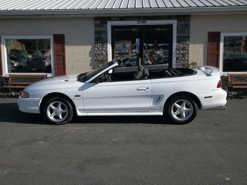 1996 ford mustang**gt!! convertible!!**excellent powerful car!!!