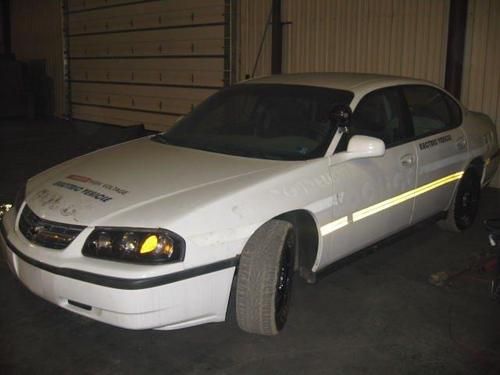 Electric car chevrolet 2000 impala experimental police cruiser