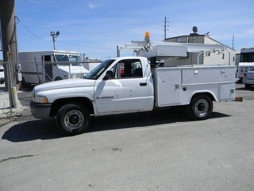 Dodge ram 2500 pickup truck utility service bed 5.9l v-8 1-owner fleet serviced