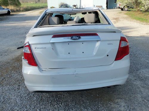 Salvage 2012 ford fusion sel no reserve