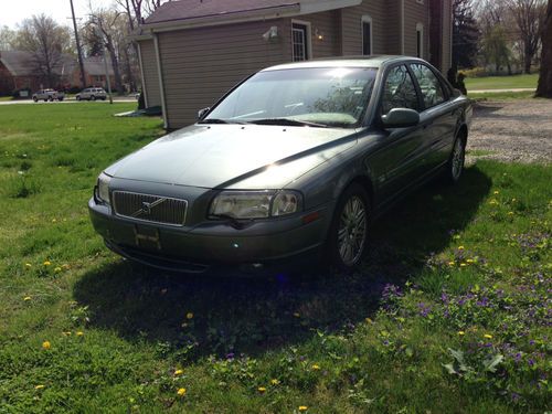 2002 volvo s80 t6 (twin turbo)**exec edition**only 500 made!!**77,000 low miles!
