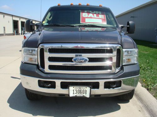 Ford f350-4 door xlt 4x4 dulley
