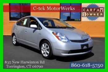 2009 touring*one owner* hybrid*likenew tires* gas saver* clean* no reserve!!