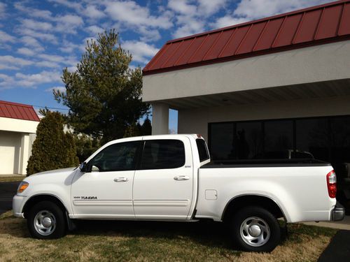2006 tundra sr5 - v8 - 4wd - double cab - white - auto - new tires - 1 owner