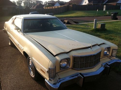 1974 ford gran torino elite hardtop 2-door 5.8l rat rod old school custom