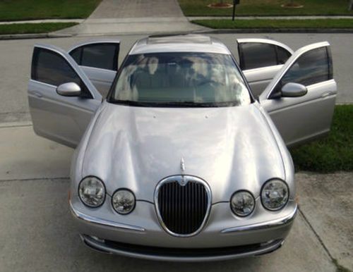 Jaguar s-type - mint condition
