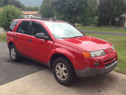 2003 saturn vue suv v6 awd, red, very clean