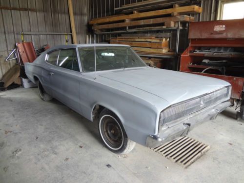 1967 dodge charger solid builder runs and drives 318 rear bucket seats