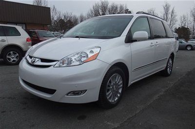 2008 sienna limited,navigation,rear dvd,one owner,leather,only 69k miles ,$$$$ l