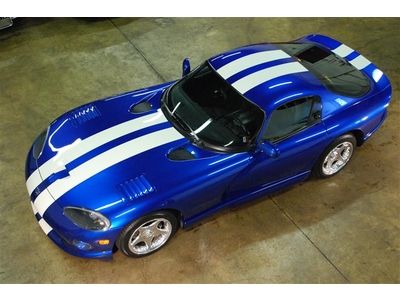 1997 dodge viper - excellent condition w/new tires and upgraded exhaust