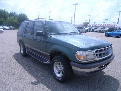 1997 ford explorer leather 4x4 only 89k ****low reserve***