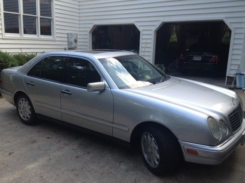 1998 mercedes e300 turbodiesel /  only 178k / southern car / new va inspection