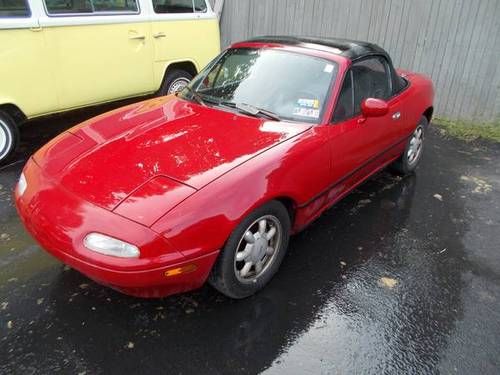 1990 mazda miata mx5 - red w black convertible top. one of the first produced!!!