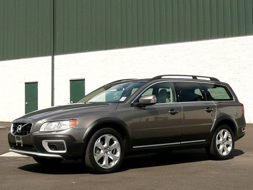 3.0t awd blis lthr htd seats moonroof 18in alloys must see and drive