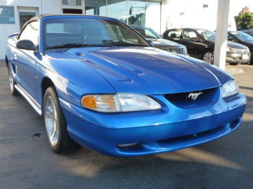 1998 ford mustang gt convertible 4.6l five speed manual only 47k miles