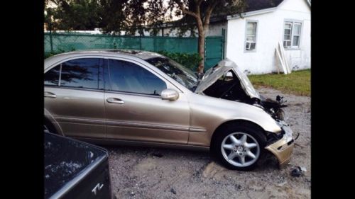 2003 mercedes c240 wrecked for parts no reserve