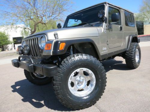 Low miles lifted 35&#034; tires custom whls soft top hard doors auto 4wd 4x4 04 06