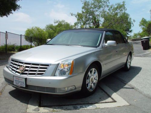 2008 cadillac dts silver on black
