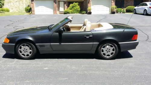 Very good to excellent..1992 mercedes benz 500sl..convertible (hard &amp; soft top)
