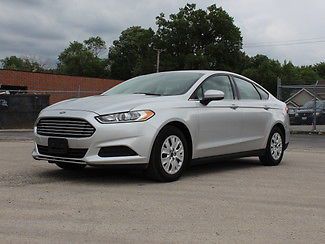 2013 ford fusion low miles runs good price includes tax,title,plates