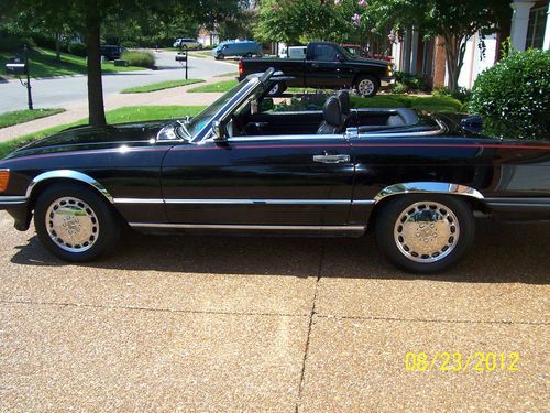 1986 mercedes 560sl classic  black/black