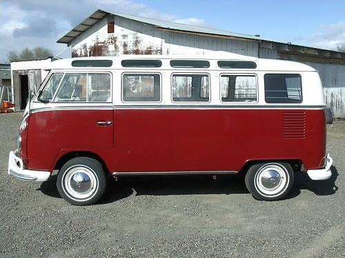 1965 volkswagen 21-window microbus