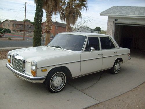 1969 mercedes-benz 230 executive class 4-door automatic with dual webers
