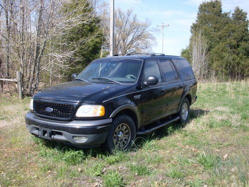 2002 ford expedition xlt sport utility 4-door 4.6l needs engine parts or repair